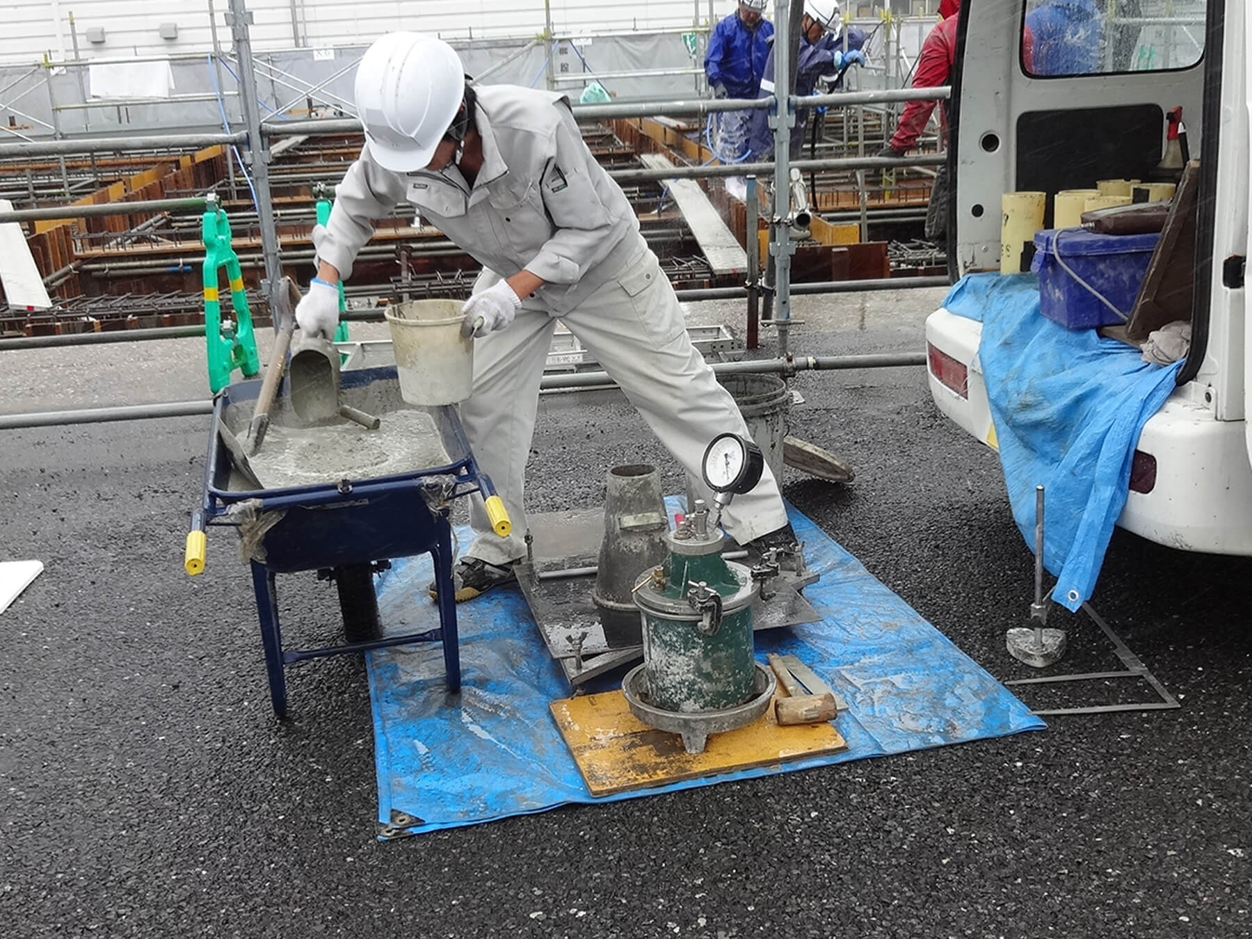 生コンクリート試験・スランプ試験(空気量測定・塩化物イオン濃度試験)